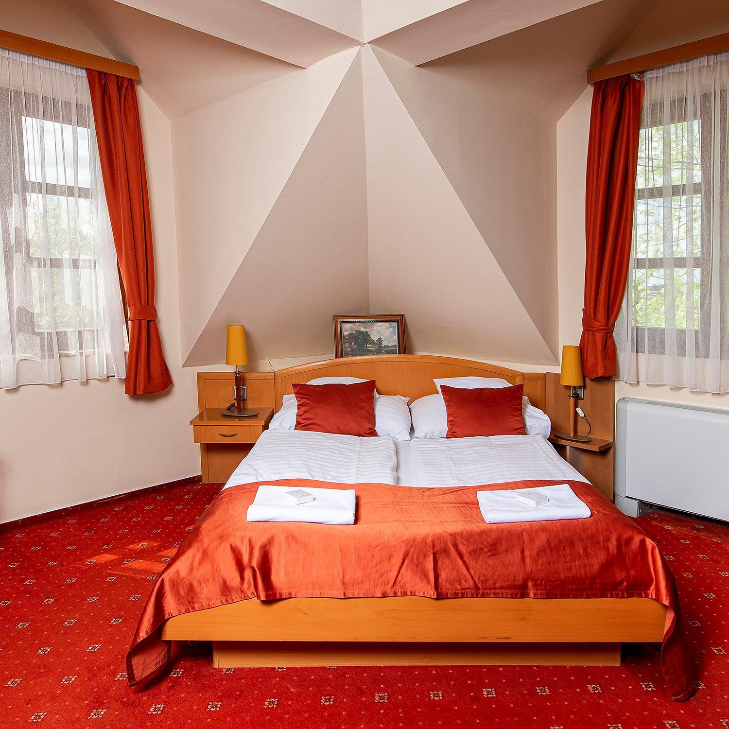 Gastland M0 Hotel & Conference Center Szigetszentmiklos Bagian luar foto